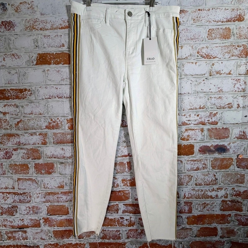 NWT Cello Racer Stripe Crop Jeans Womens 13 White Mid Rise Raw Hem